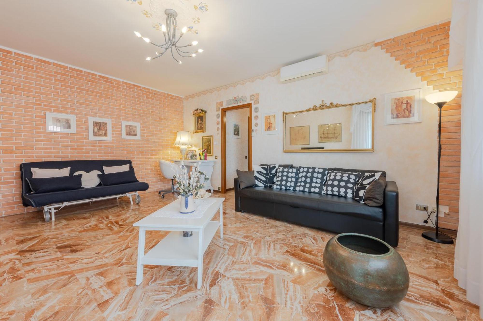 Talamini Apartment Mestre Bagian luar foto